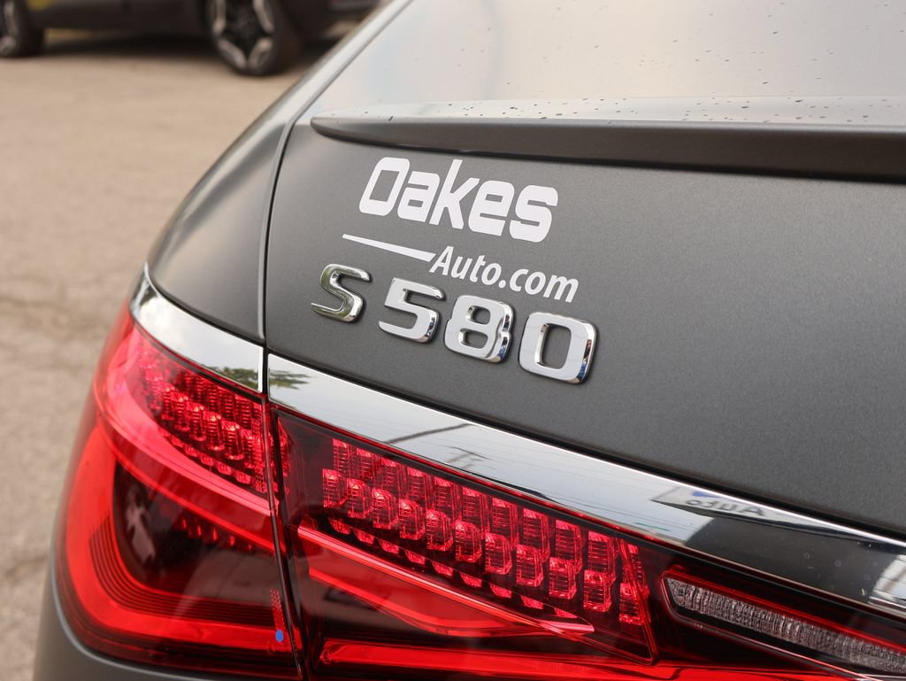 Used 2022 Mercedes-Benz S 580 4MATIC Sedan image 8