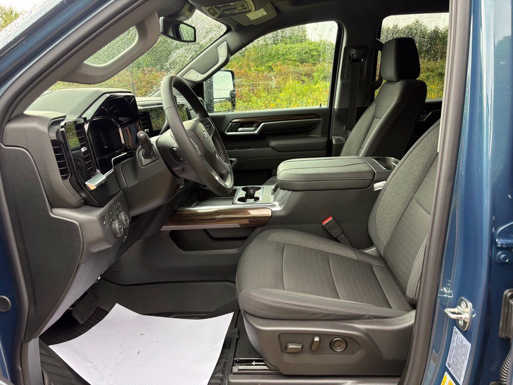 New 2026 Chevrolet Silverado 2500 LT w/ Trail Boss Package AWD/4WD image 15