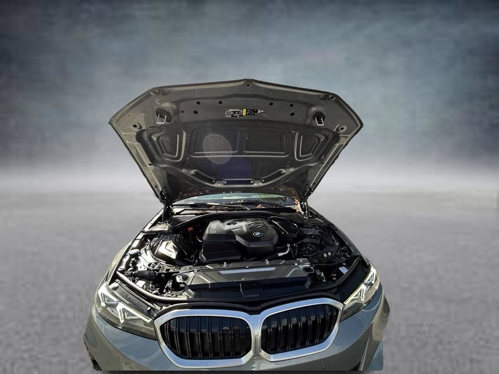 Used 2025 BMW 330i Sedan RWD image 26