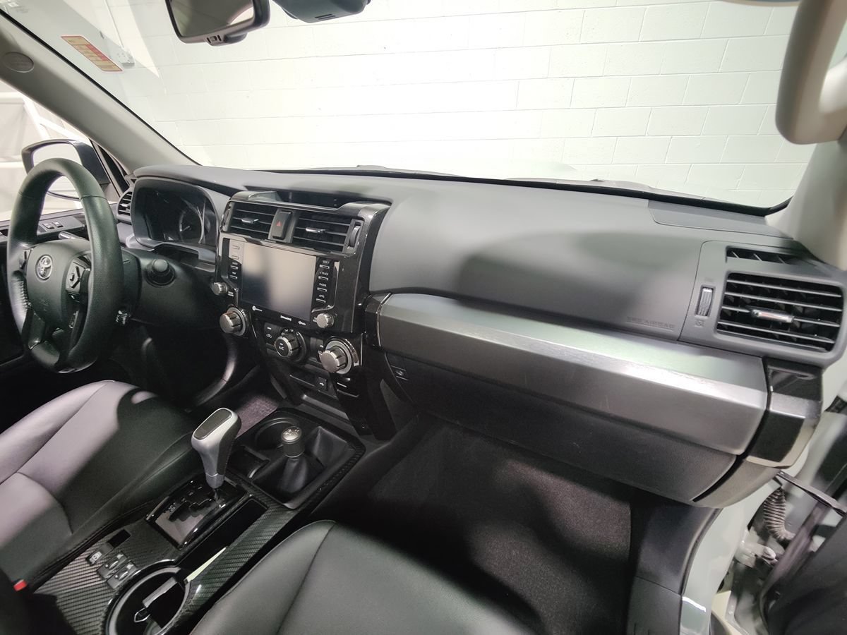 Used 2022 Toyota 4Runner TRD Off-Road Premium AWD/4WD image 22