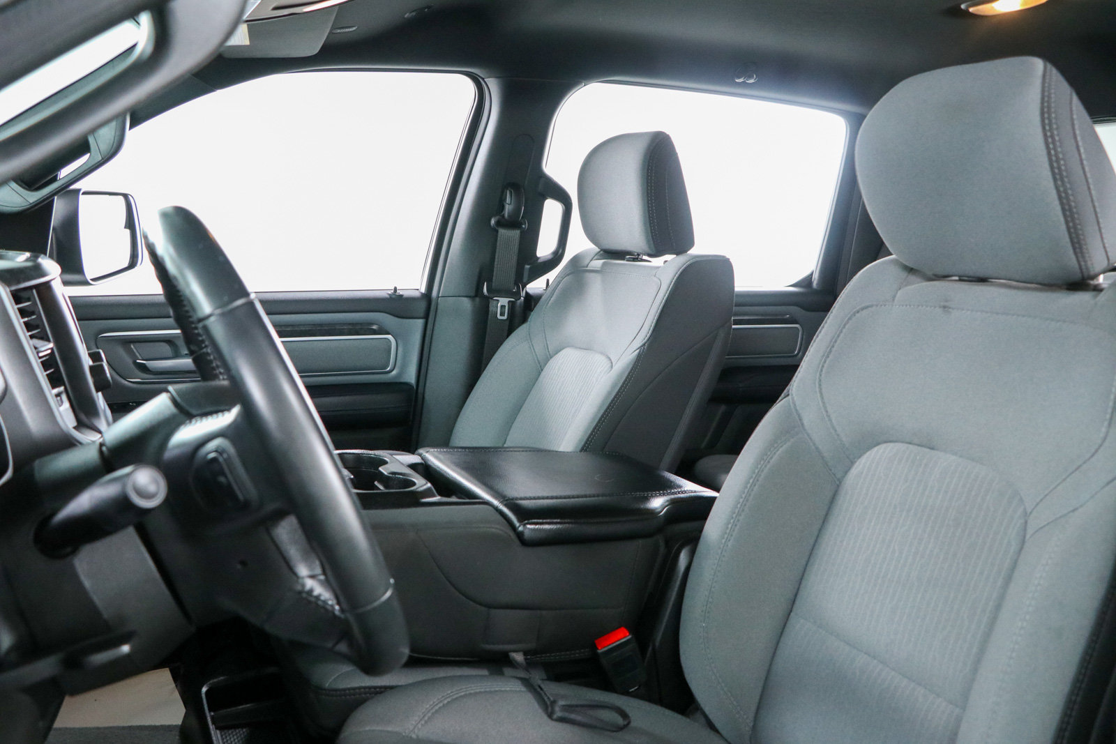 Used 2022 RAM 1500 Big Horn AWD/4WD image 24