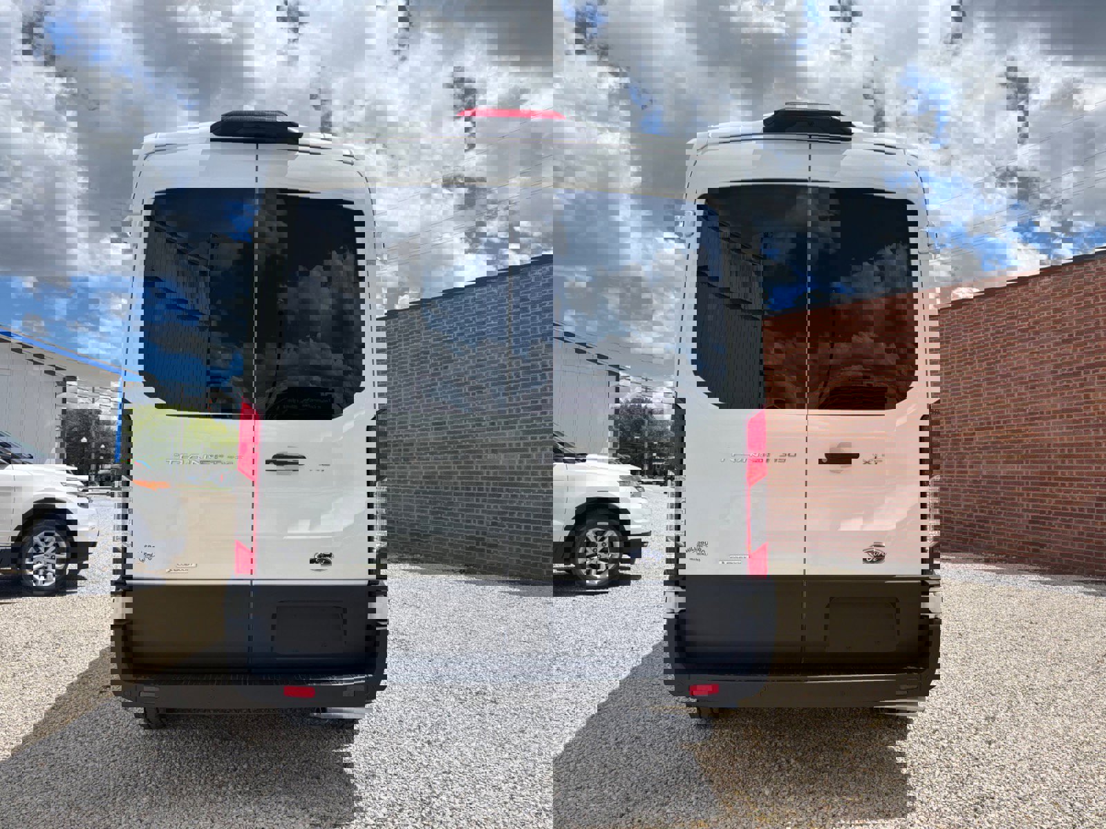 New 2025 Ford Transit 350 XLT image 4