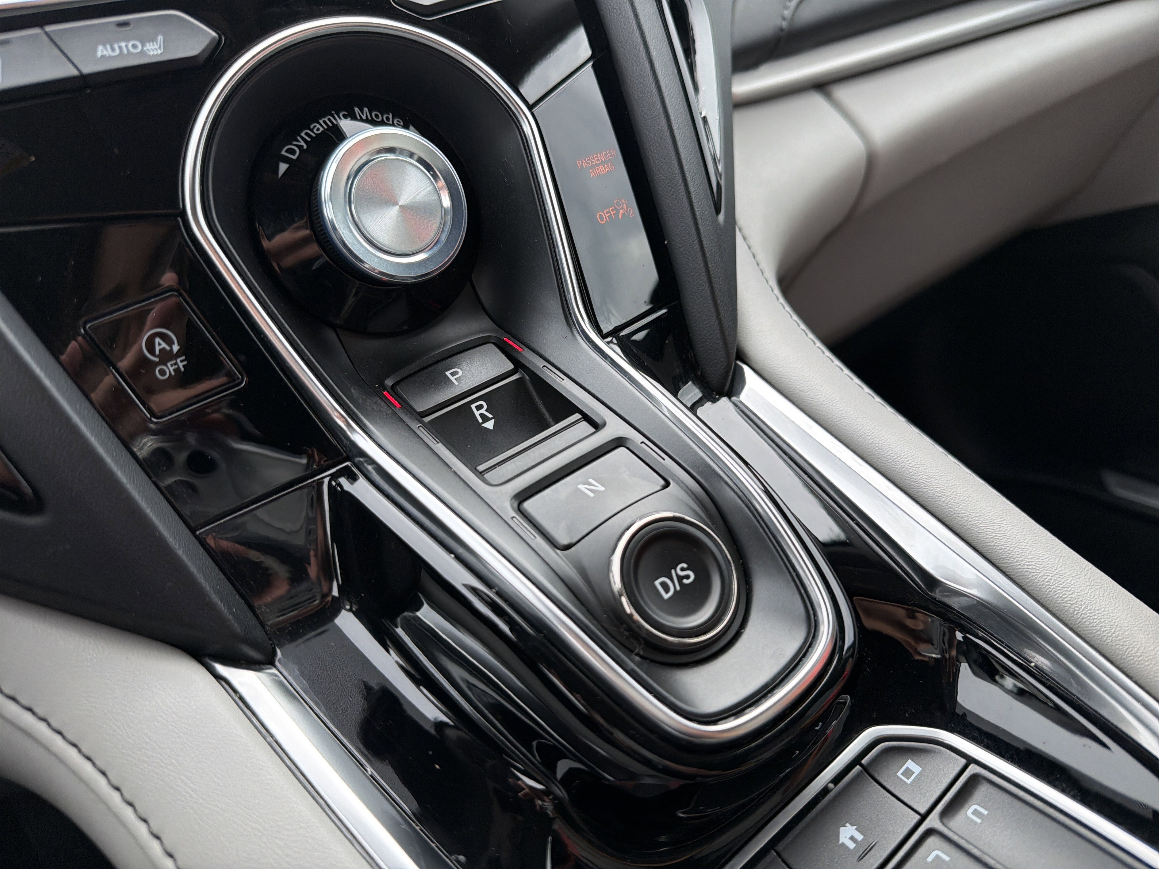 Certified 2024 Acura RDX SH-AWD w/ Technology Package image 26