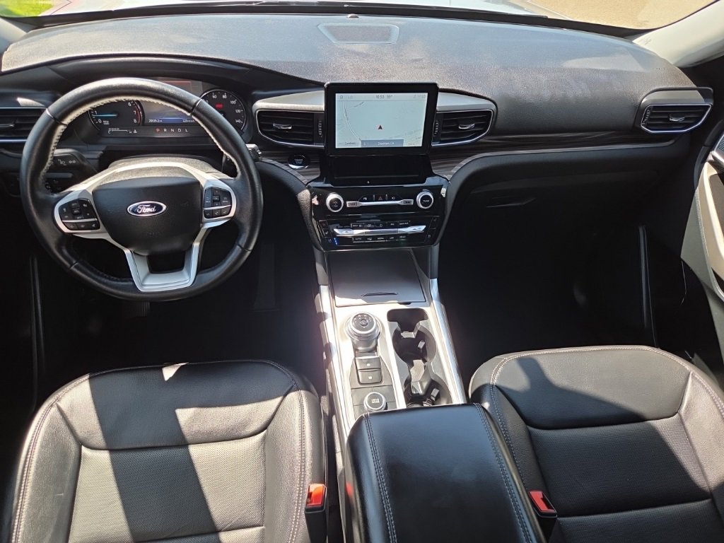 Used 2023 Ford Explorer Limited image 23