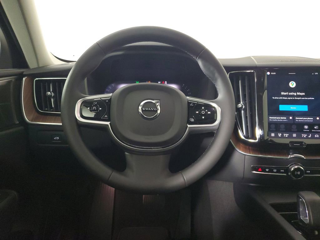Used 2024 Volvo XC60 B5 Plus w/ Climate Package AWD/4WD image 18