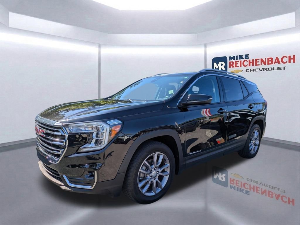 Used 2023 GMC Terrain SLT w/ Infotainment Package II image 8