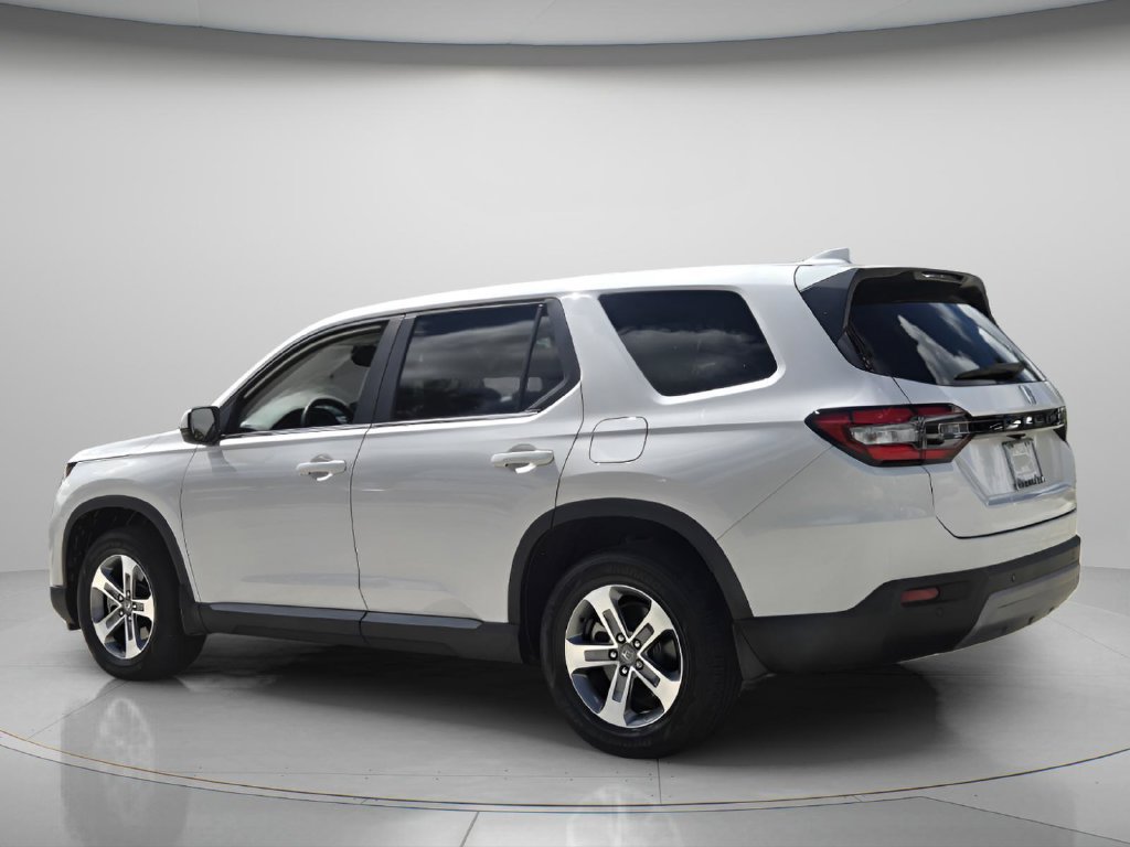 Certified 2024 Honda Pilot EX-L image 8