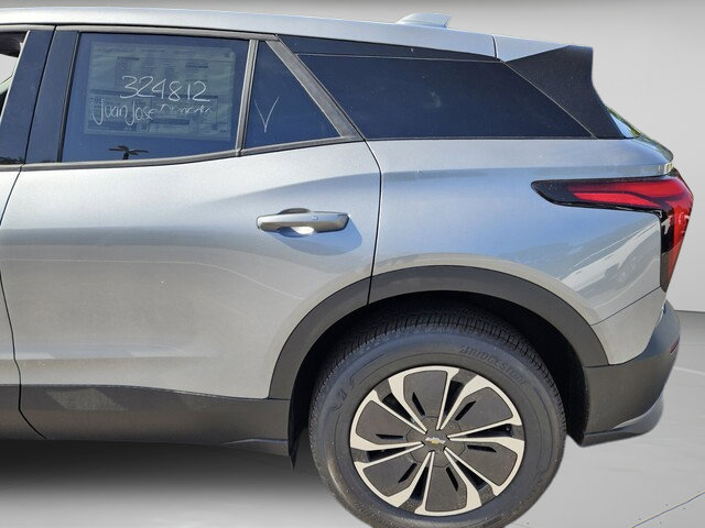 New 2025 Chevrolet Blazer EV LT image 8