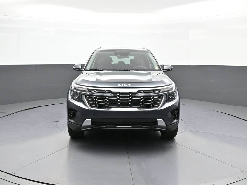 New 2026 Kia Seltos S AWD/4WD image 2