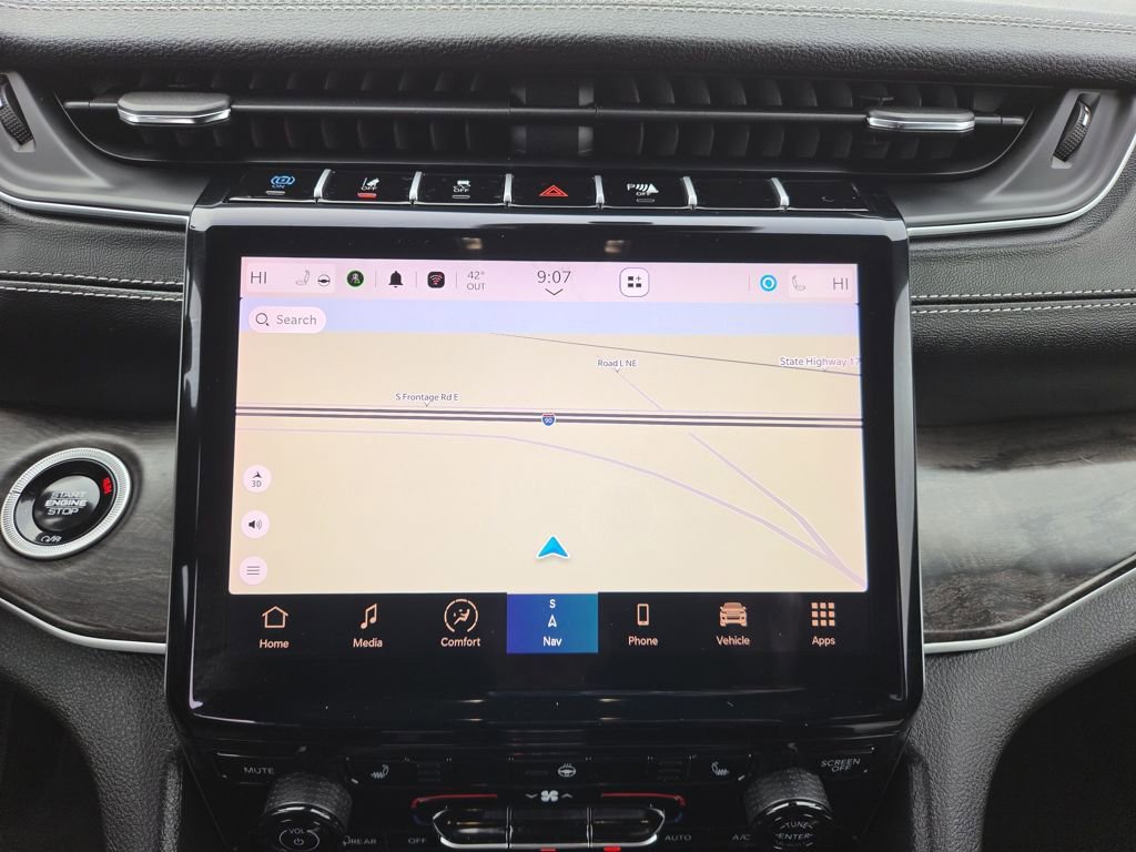 Used 2024 Jeep Grand Cherokee Limited 4xe image 35