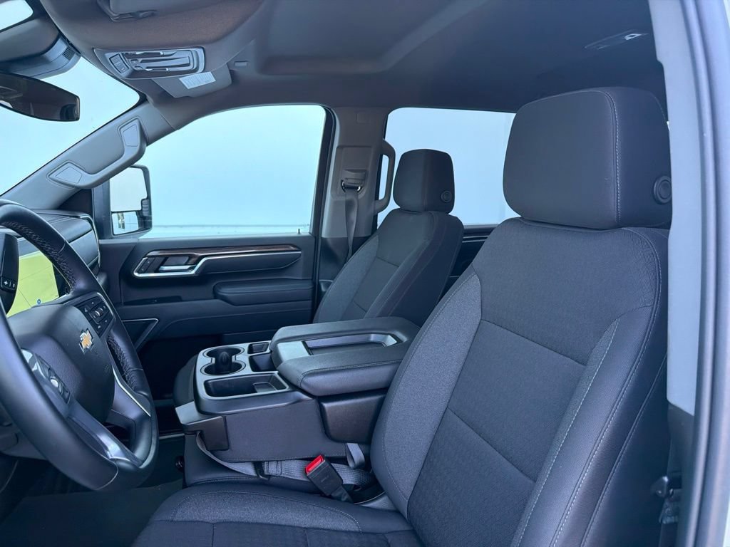 Used 2026 Chevrolet Silverado 2500 LT AWD/4WD image 21