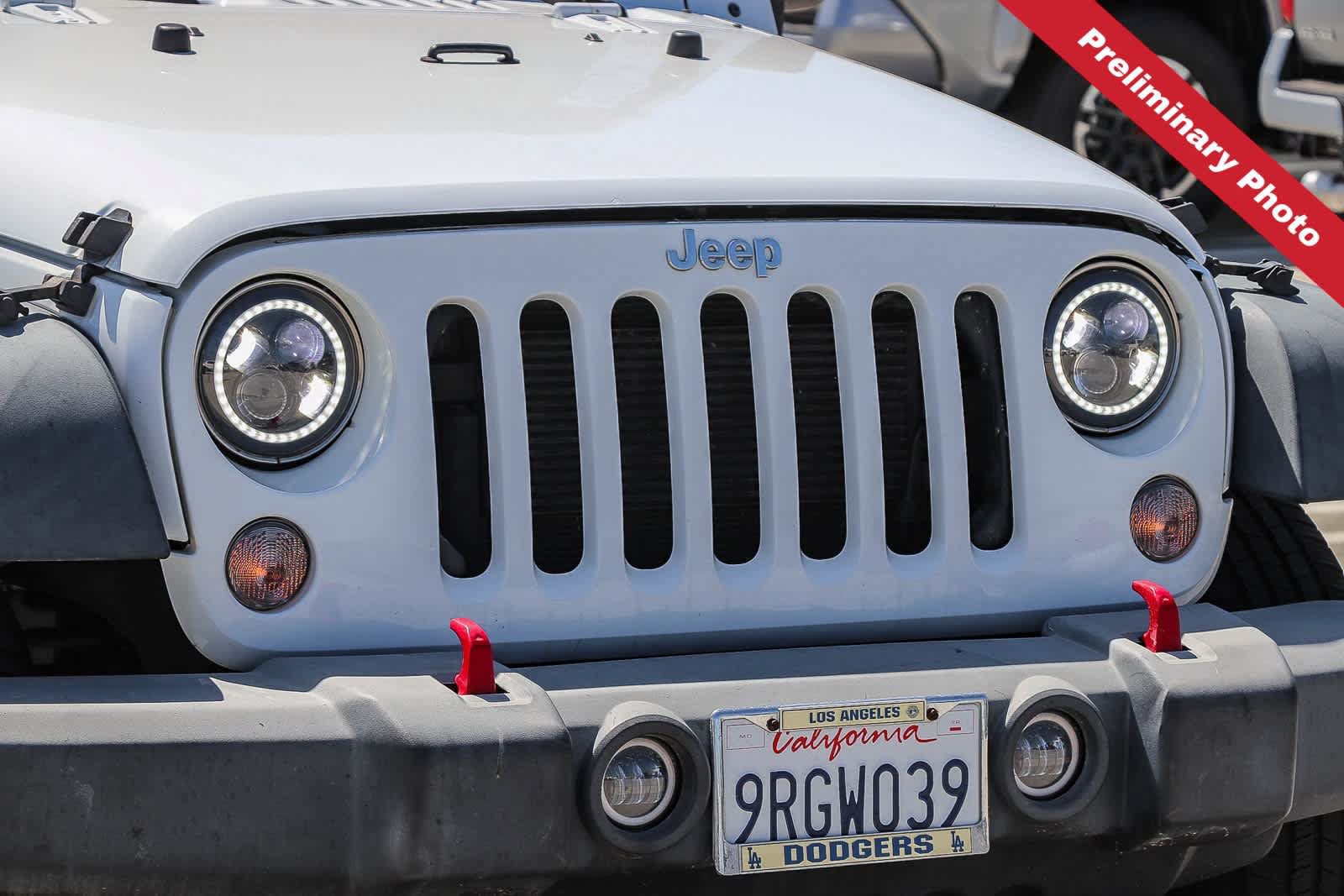 Used 2018 Jeep Wrangler Sport AWD/4WD image 4