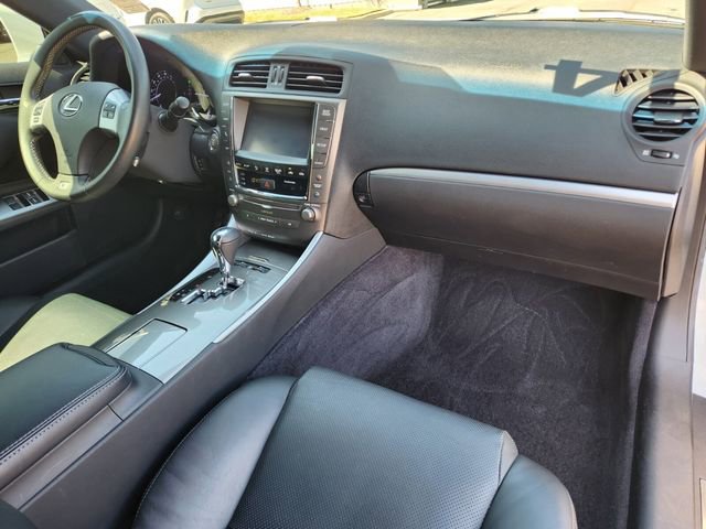 Used 2014 Lexus IS 250C w/ F-Sport Package w/as Tires image 16