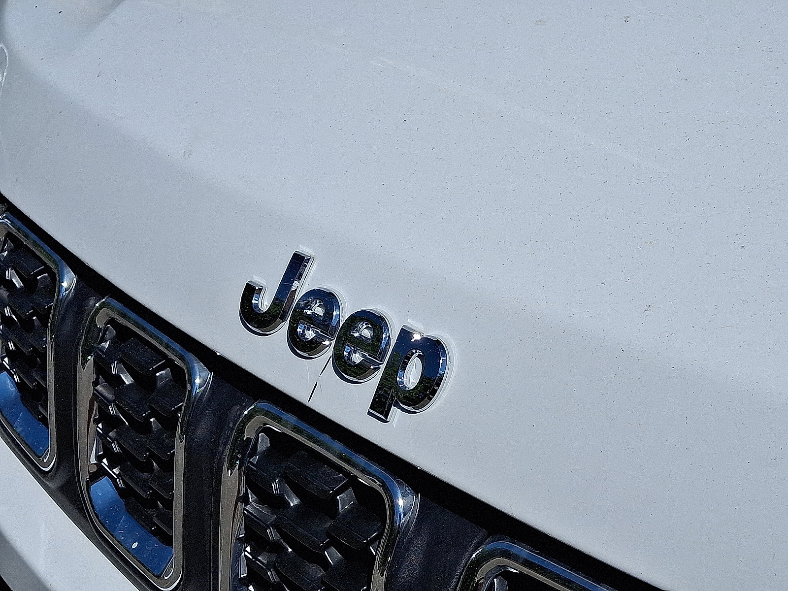 Certified 2025 Jeep Compass Sport AWD/4WD image 4