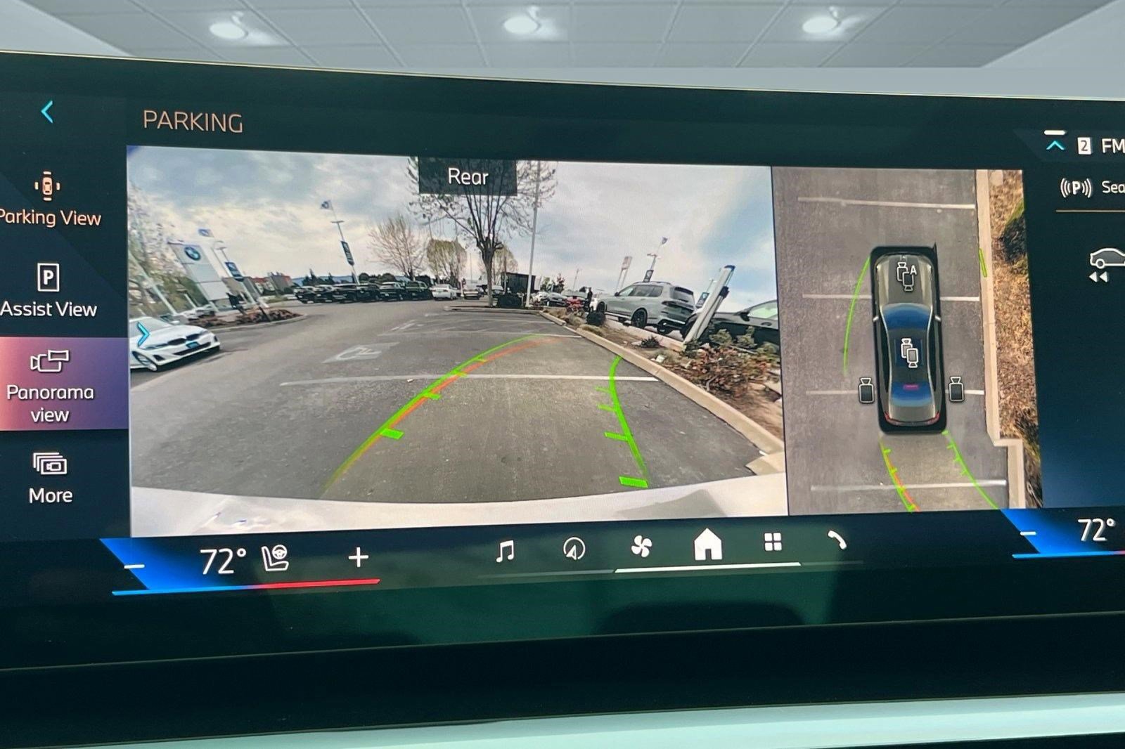 Used 2026 BMW 530i w/ M Sport Package image 30