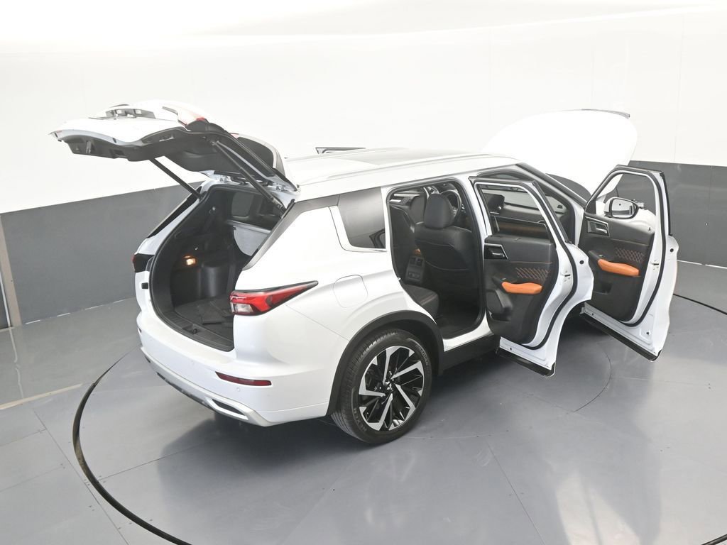 Used 2022 Mitsubishi Outlander SEL image 80