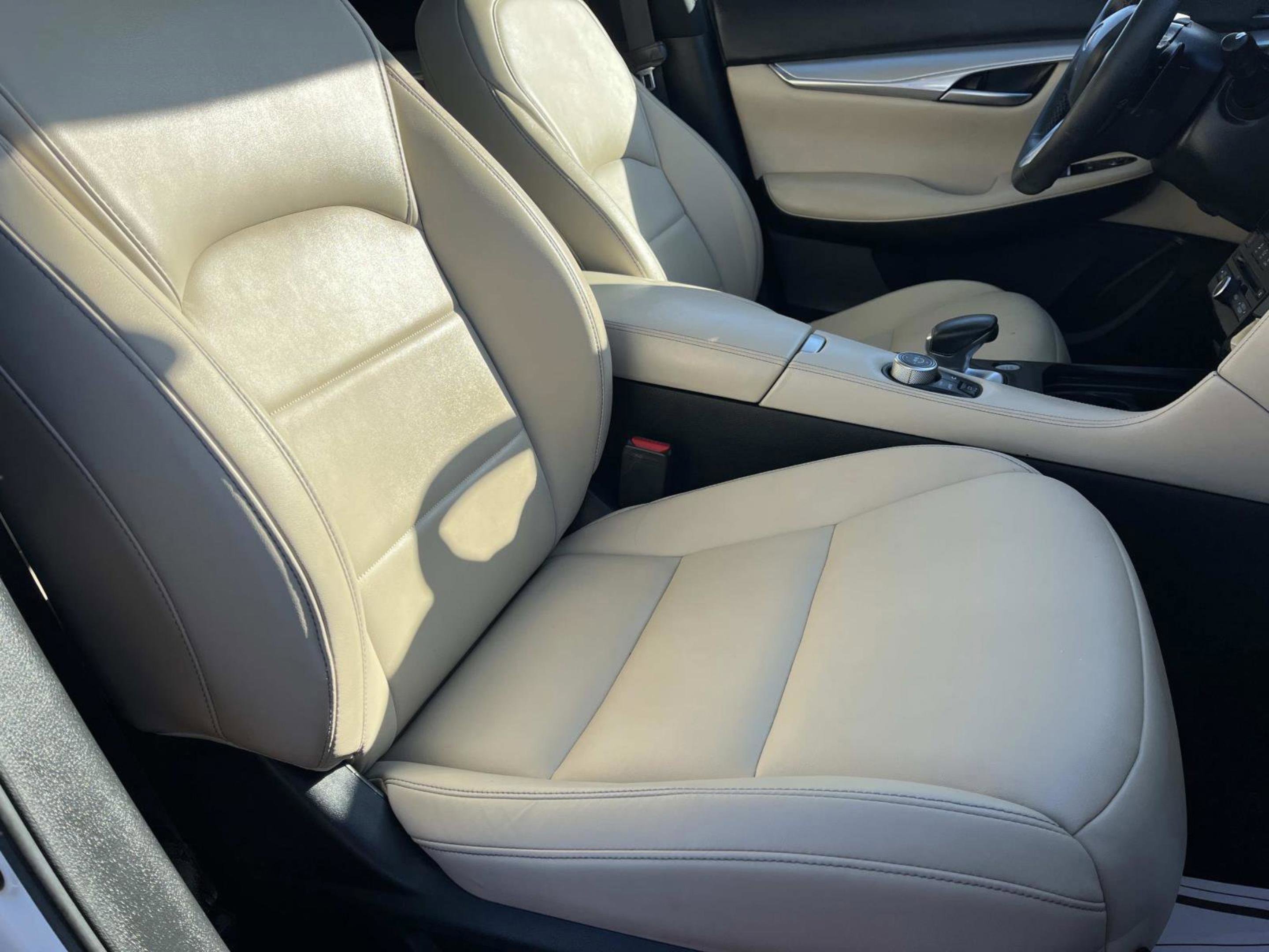 Used 2021 INFINITI QX50 Essential w/ Cargo Package image 28