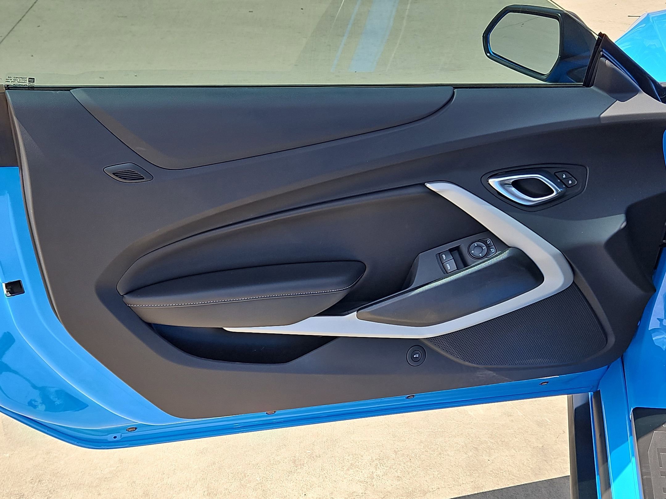 Certified 2022 Chevrolet Camaro SS image 11