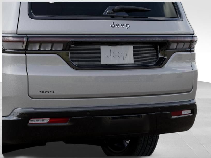 New 2026 Jeep Grand Wagoneer Summit w/ Premium Group III AWD/4WD image 14