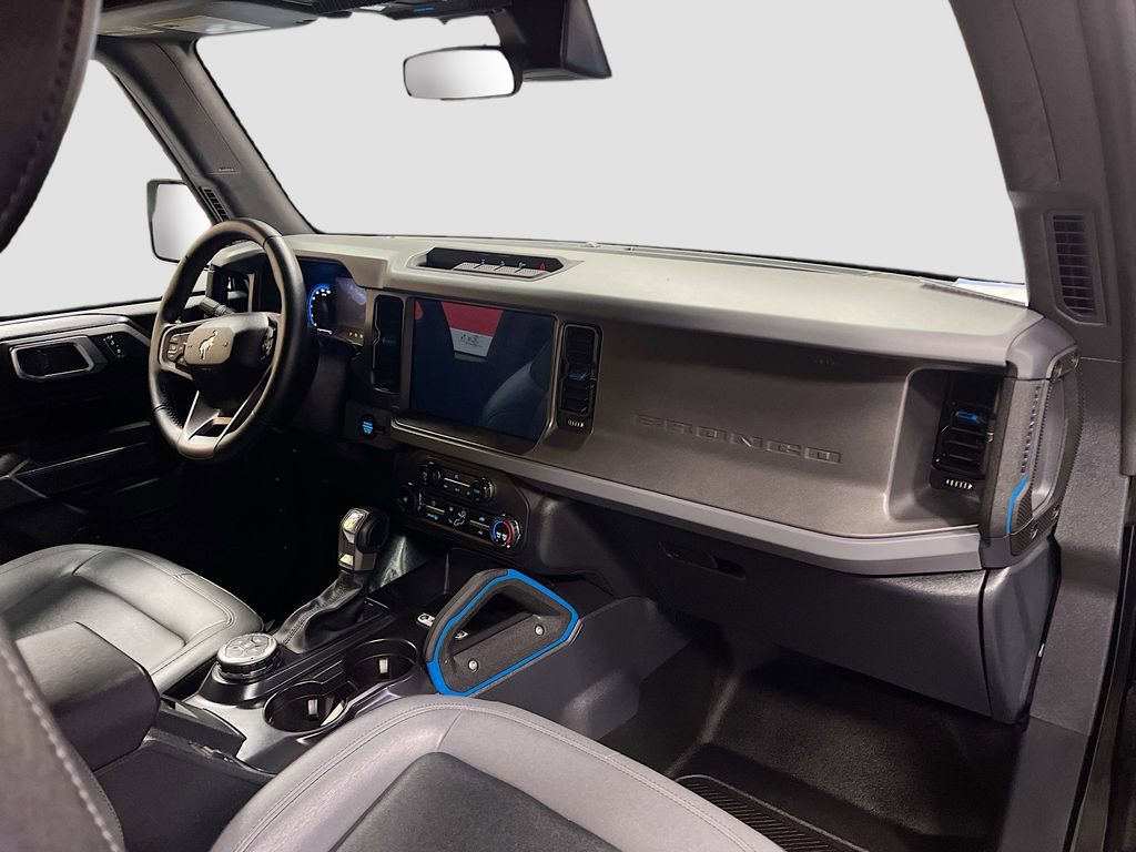 Used 2024 Ford Bronco Black Diamond image 26