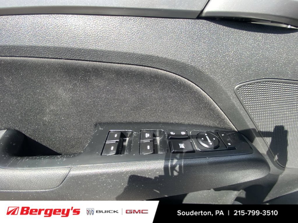 Used 2017 Hyundai Elantra Value Edition FWD image 27