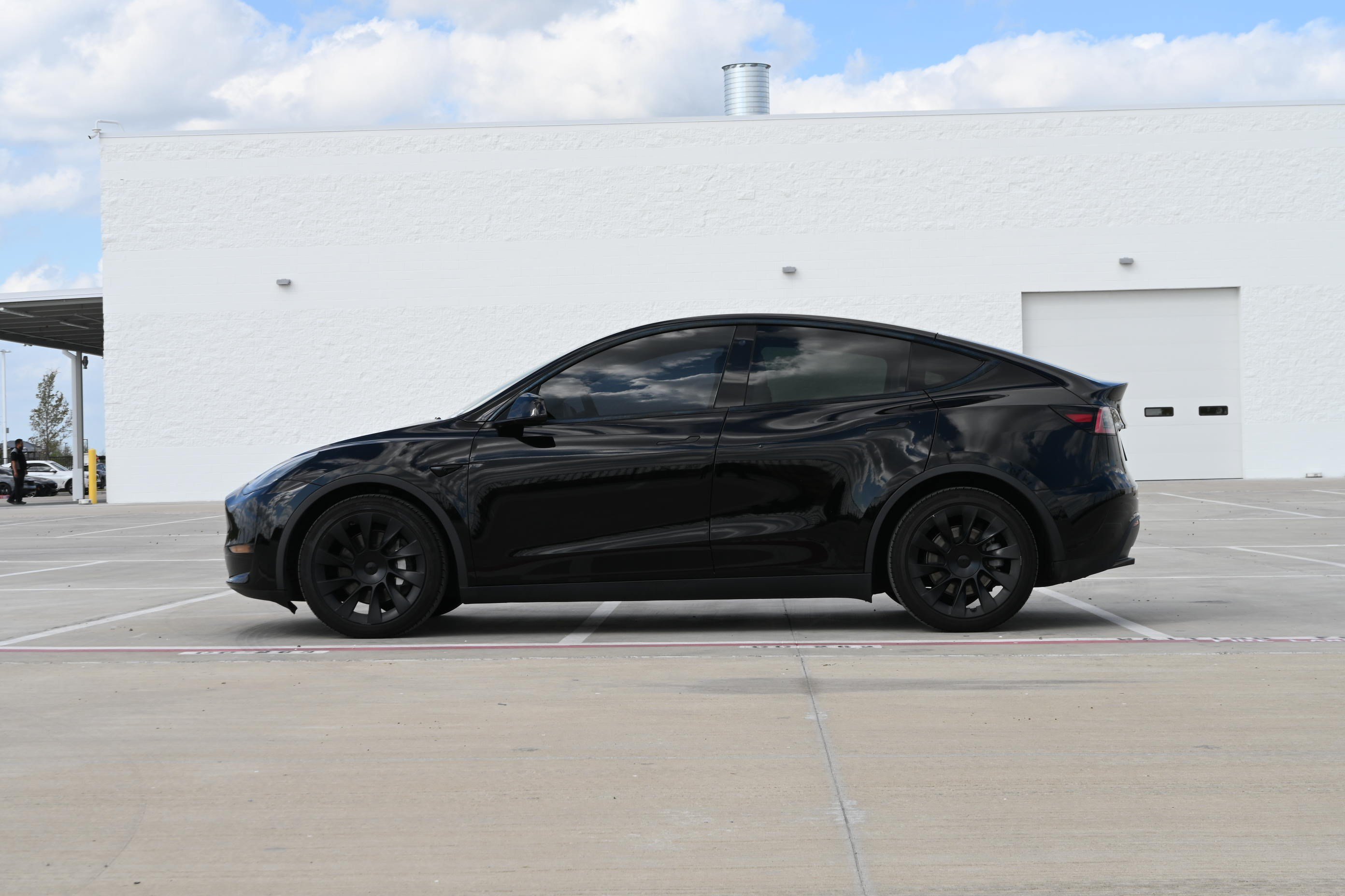 Used 2021 Tesla Model Y Long Range AWD/4WD image 6