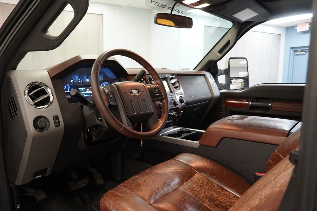 Used 2011 Ford F250 King Ranch w/ King Ranch w/Chrome Pkg image 7