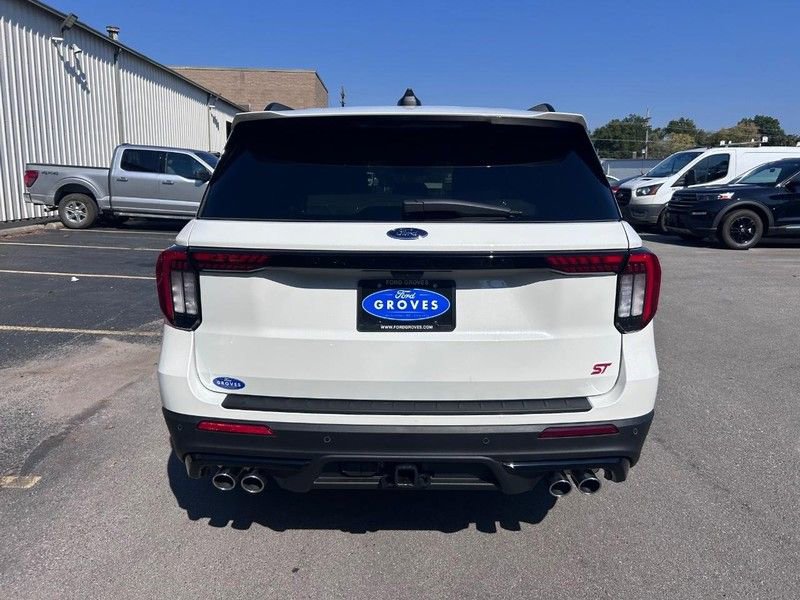 New 2026 Ford Explorer ST image 6