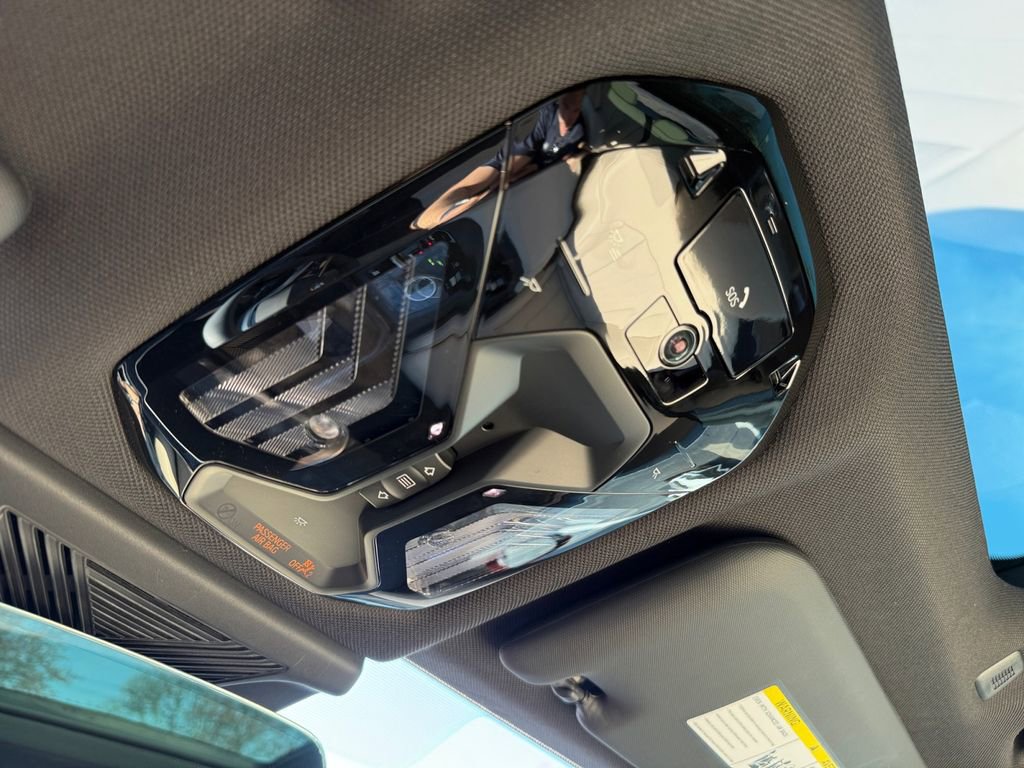 Certified 2025 BMW X3 xDrive30i w/ Premium Package image 32