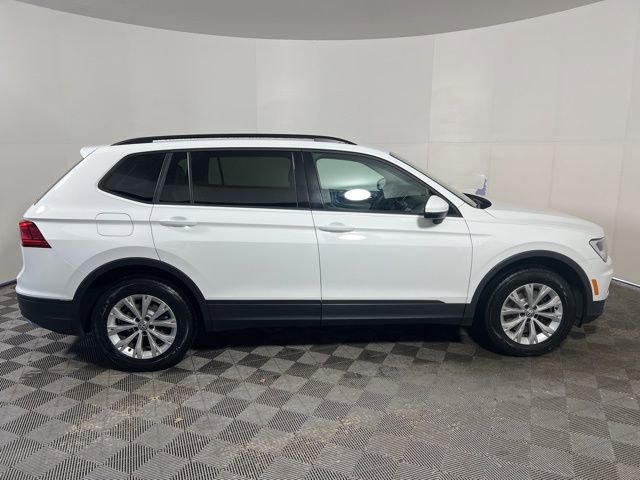 Used 2018 Volkswagen Tiguan S image 11