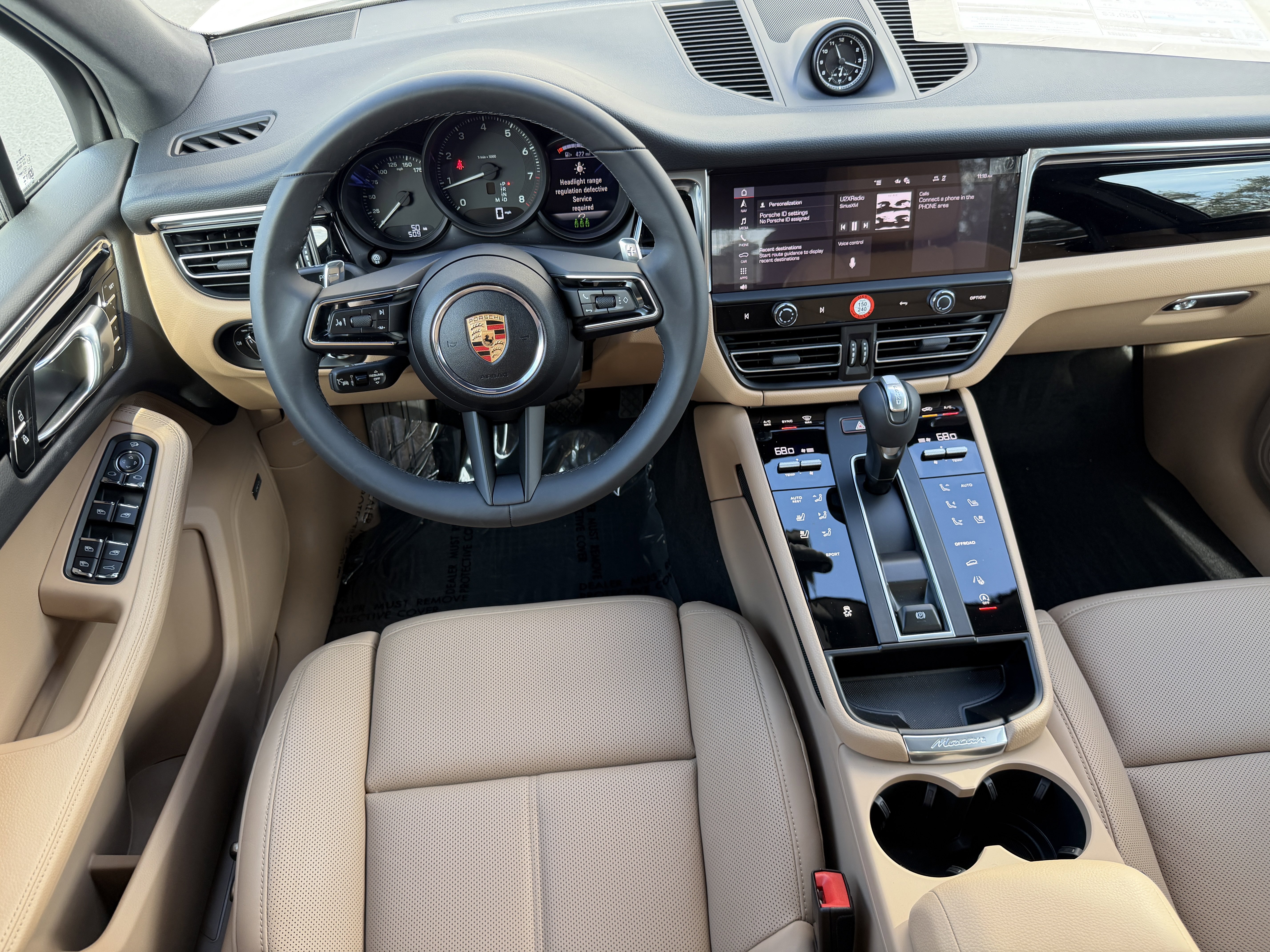 New 2025 Porsche Macan image 16