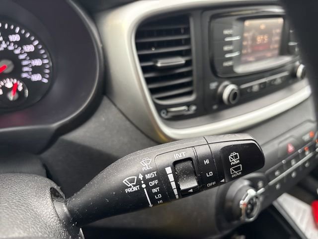 Used 2018 Kia Sorento L image 17