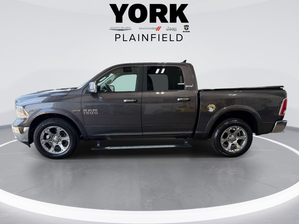 Used 2017 RAM 1500 Laramie AWD/4WD image 2