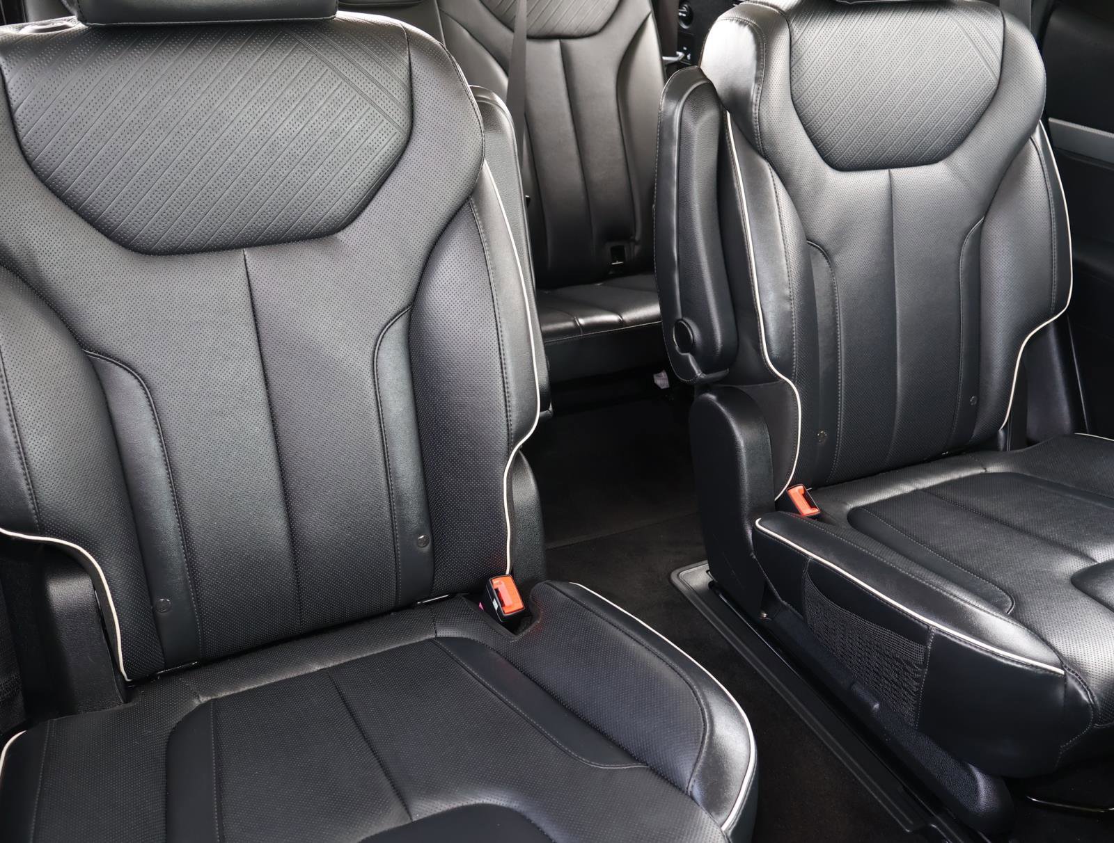 Used 2023 Hyundai Palisade SEL FWD image 19