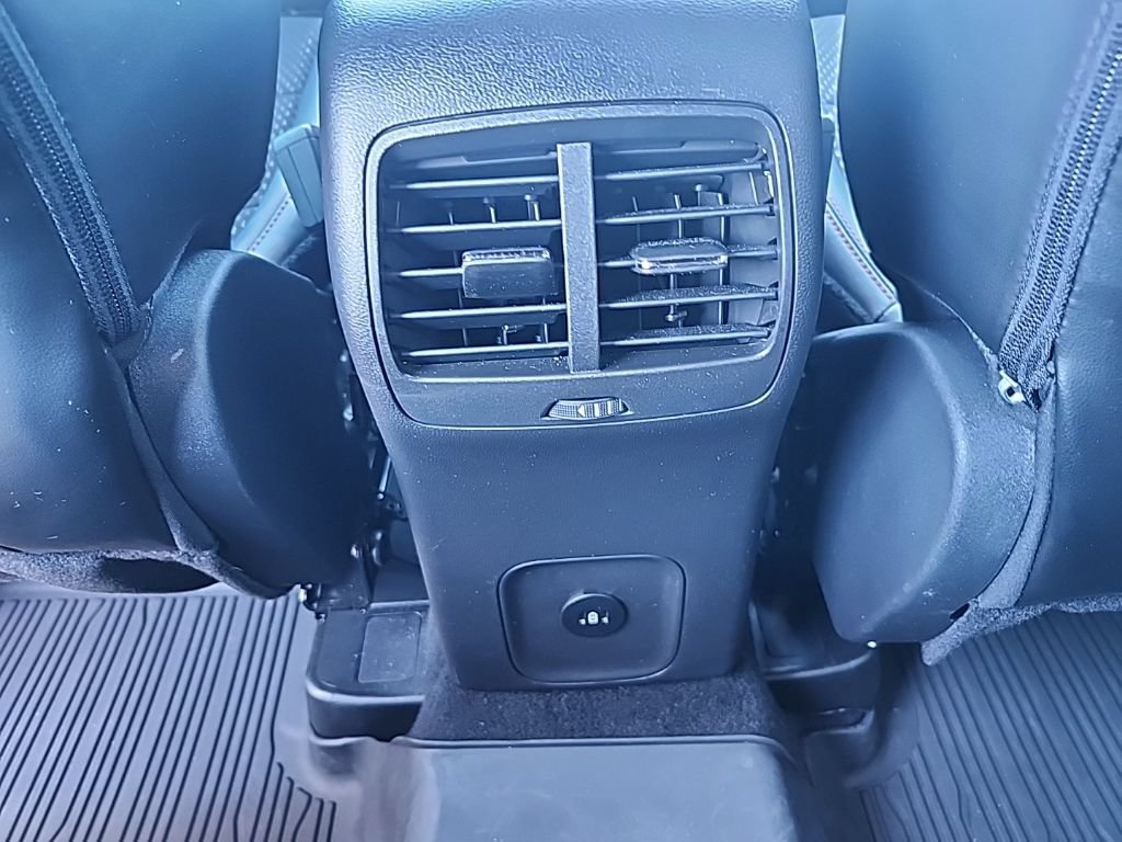 Used 2025 Ford Escape ST-Line w/ Tech Pack #1 FWD image 24