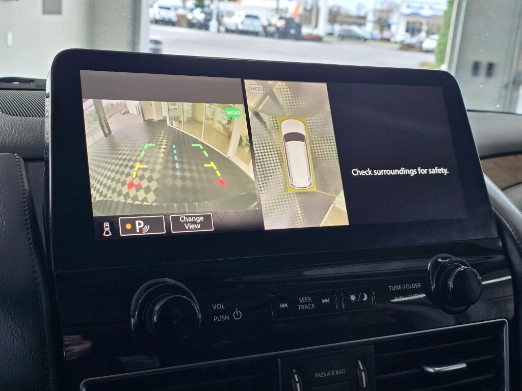 Used 2022 Nissan Armada SL w/ Captain's Chairs Package image 32