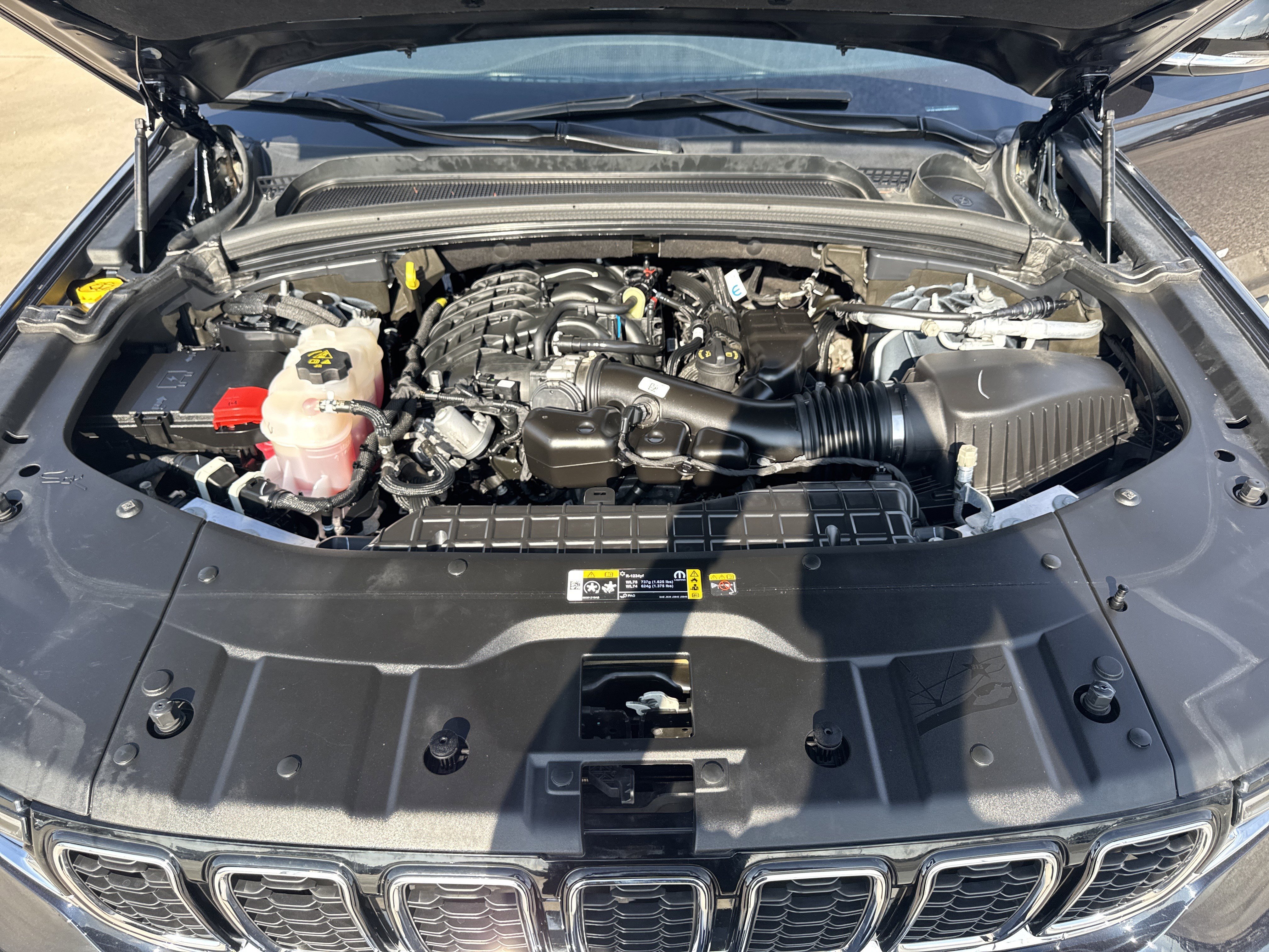 Used 2024 Jeep Grand Cherokee L Limited image 39