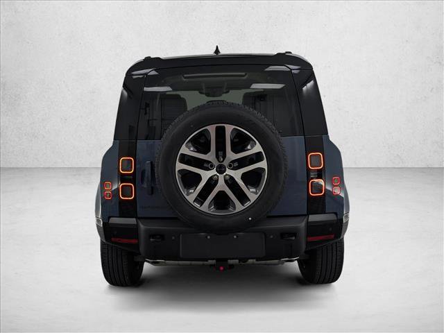 New 2026 Land Rover Defender 110 X-Dynamic SE image 8