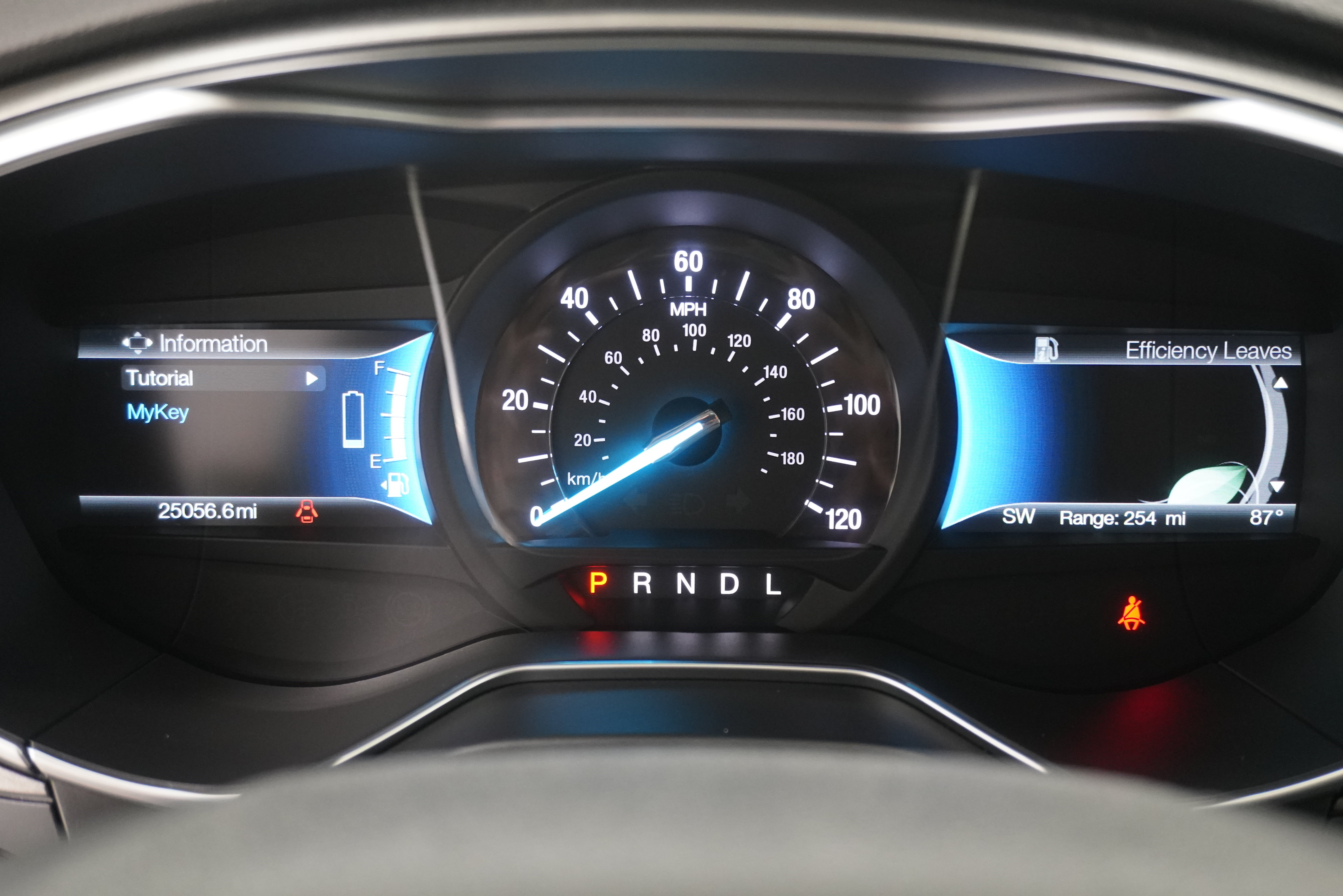 Used 2018 Ford Fusion S FWD image 16