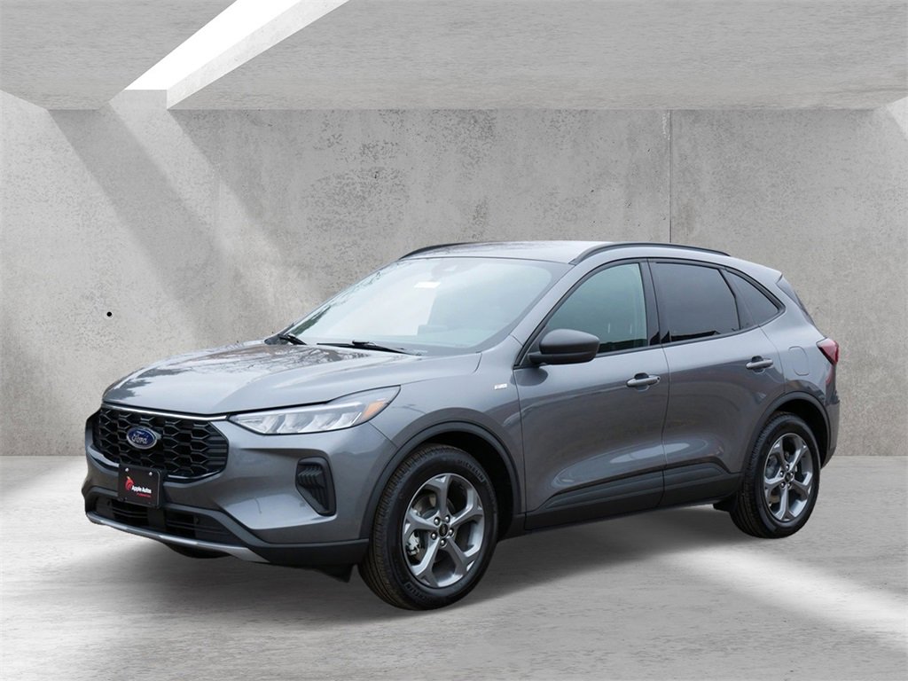 Certified 2025 Ford Escape ST-Line w/ Cold Weather Package image 6