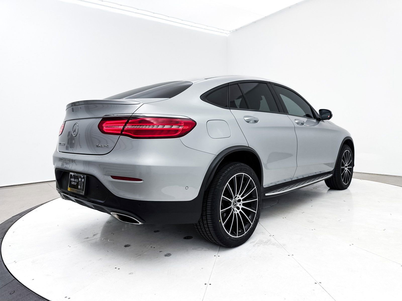 Used 2019 Mercedes-Benz GLC 300 4MATIC Coupe image 18