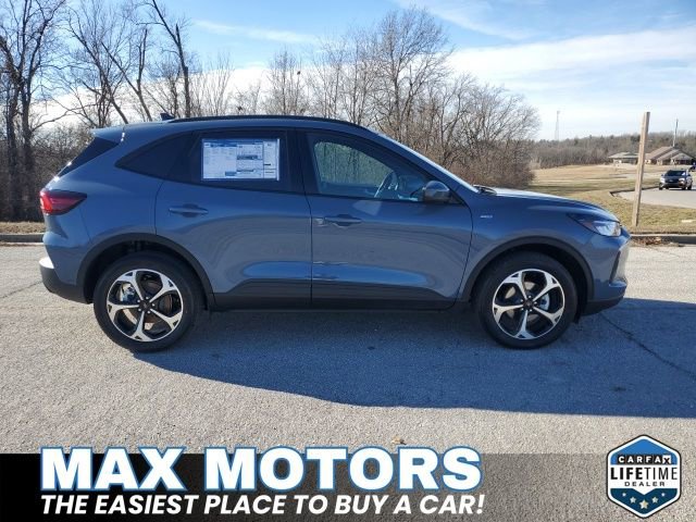 New 2026 Ford Escape ST-Line Select w/ Equipment Group 401A image 3