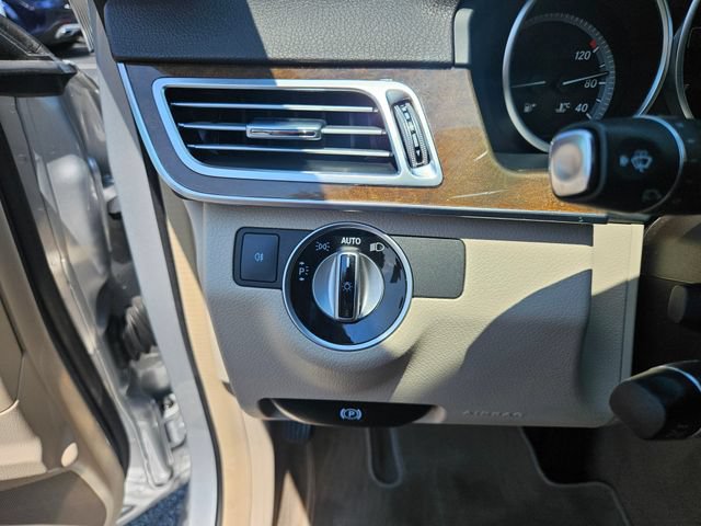 Certified 2016 Mercedes-Benz E 350 Sedan image 25