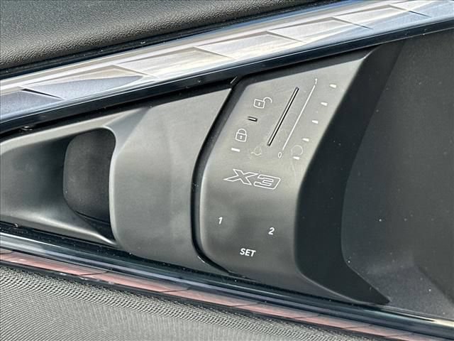 Used 2025 BMW X3 xDrive30i w/ Convenience Package AWD/4WD image 22