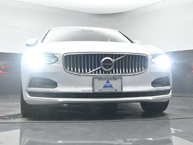 Used 2023 Volvo S90 B6 Plus w/ Protection Package AWD/4WD image 37