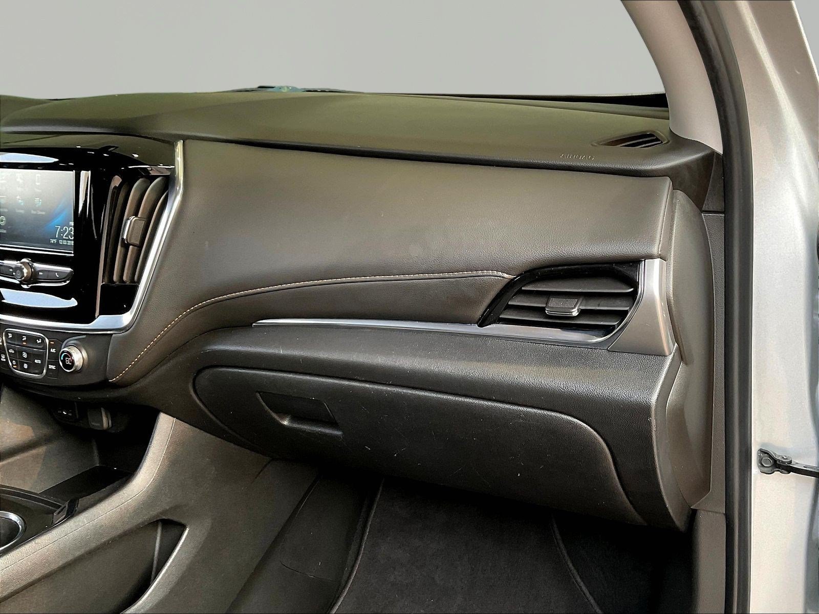 Used 2019 Chevrolet Traverse LS FWD image 26