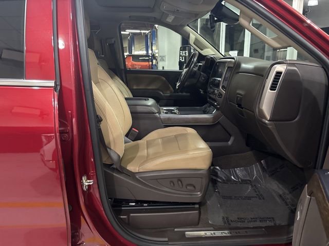 Used 2018 GMC Sierra 2500 Denali w/ Duramax Plus Package image 32