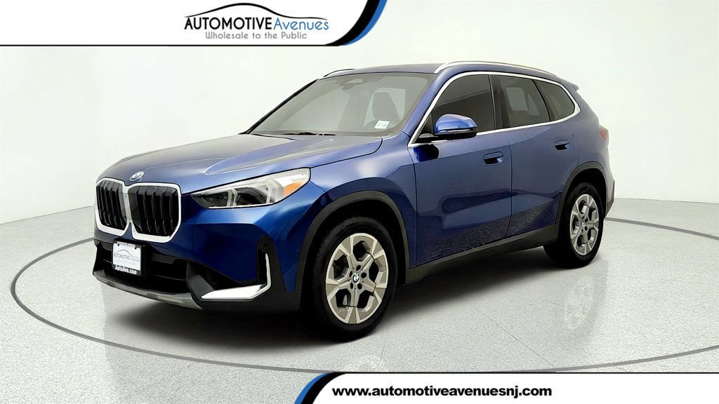 Used 2023 BMW X1 xDrive28i w/ Convenience Package AWD/4WD image 1