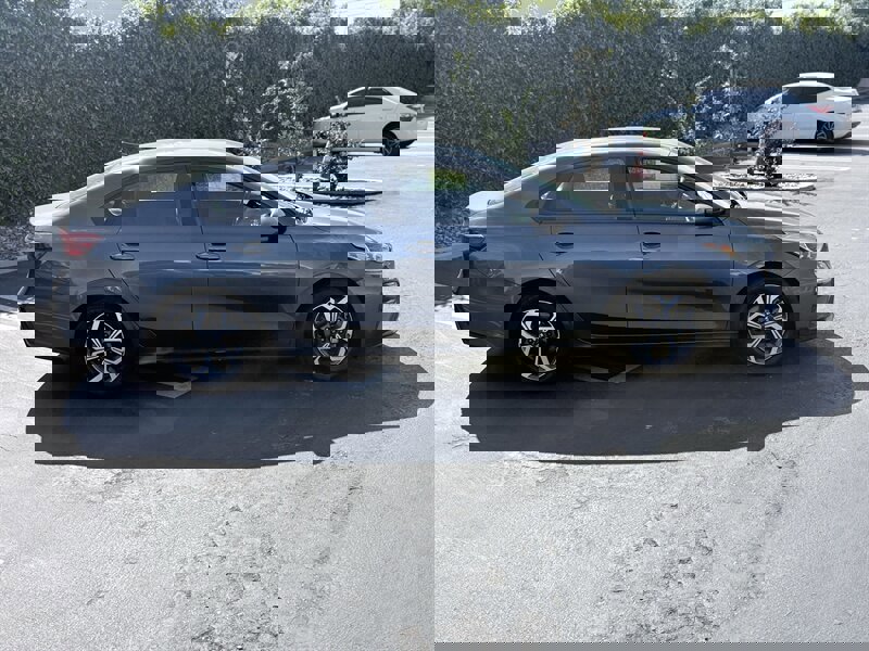 Used 2021 Kia Forte LXS image 11