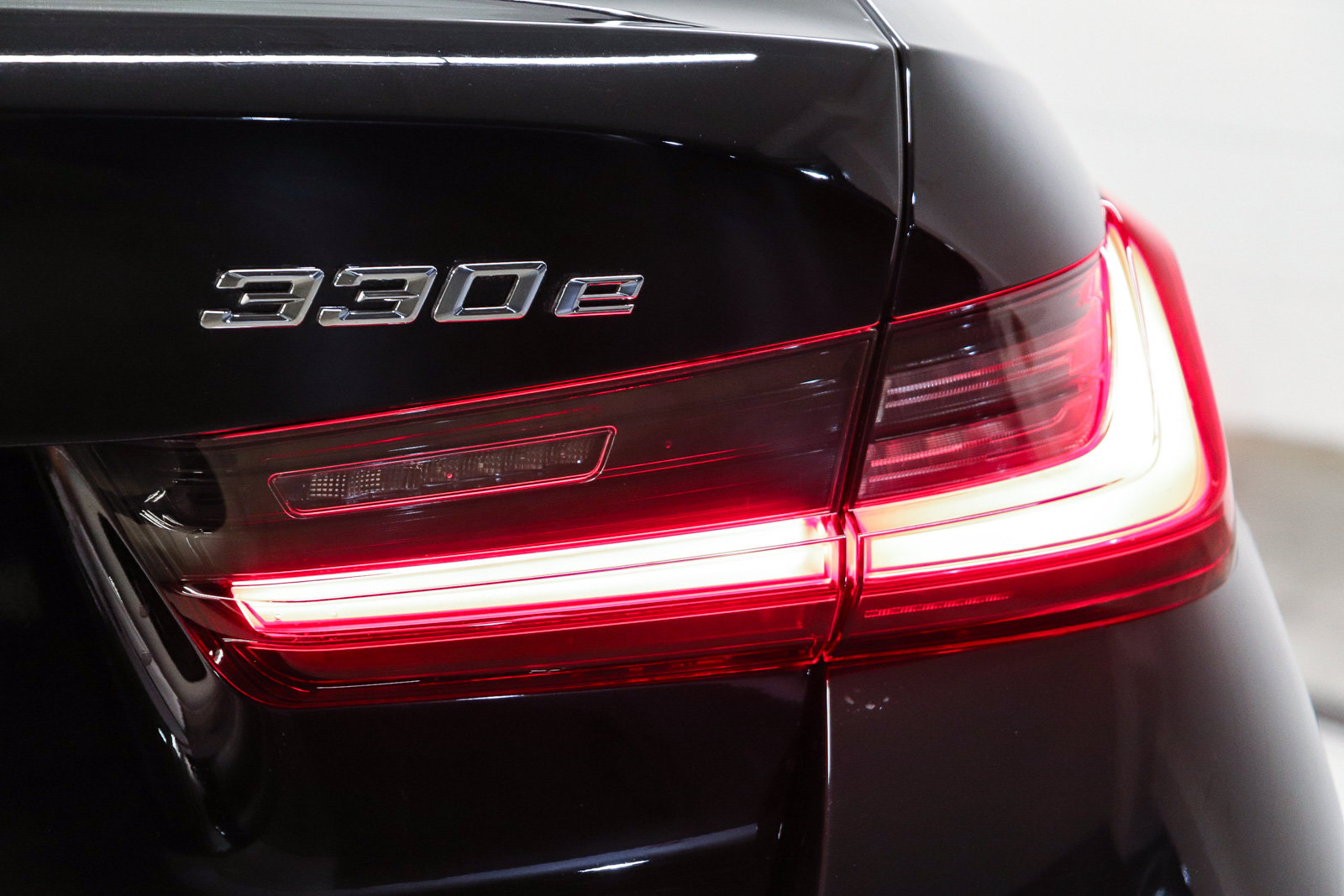 Certified 2023 BMW 330e w/ Premium Package RWD image 7
